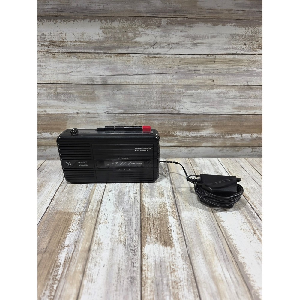 GE Portable‎ Cassette Recorder Player Voice Recorder Mini Compact WORKS
Read